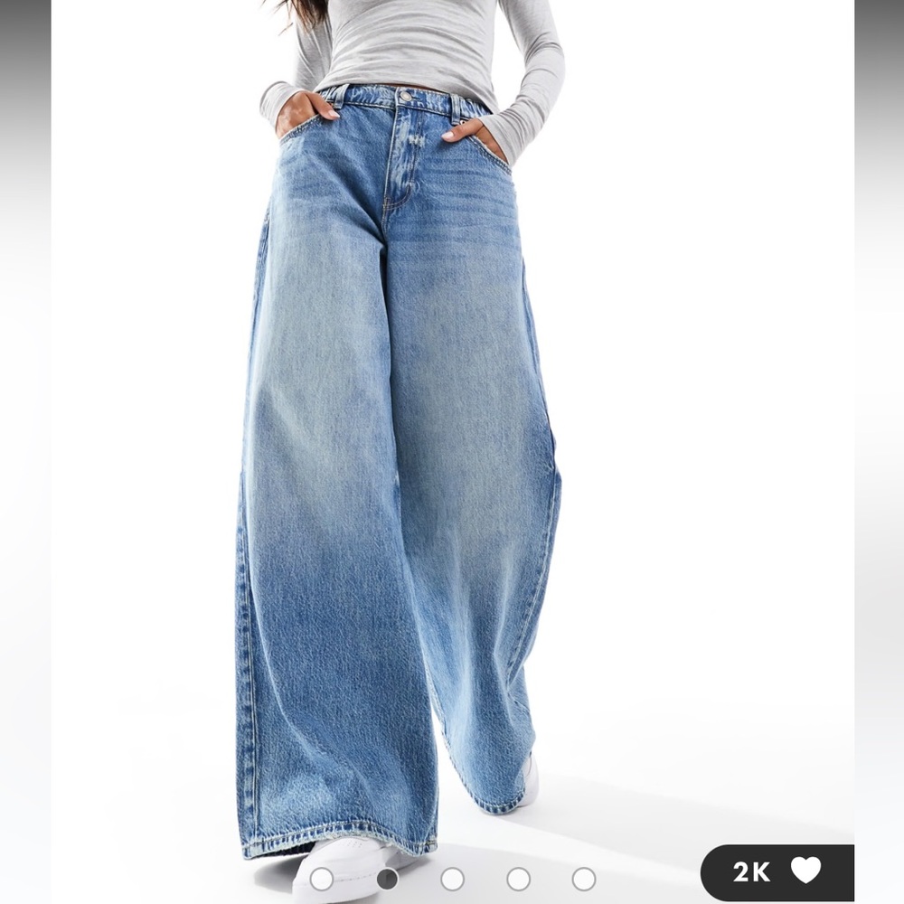 STRADIVARIUS Super Wide Leg Denim Pants, Excellent Condition, Size 10